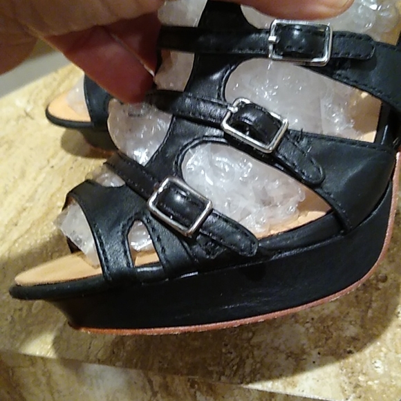 L.A.M.B Davin Y2K black strappy platform pumps sandals 10 - Picture 11 of 14